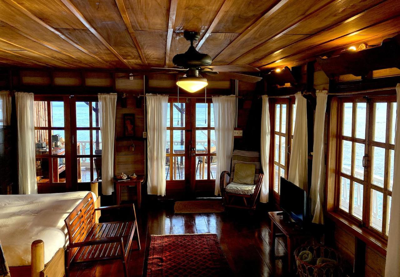Casa Acuario Boutique Hotel Bocas del Toro Esterno foto