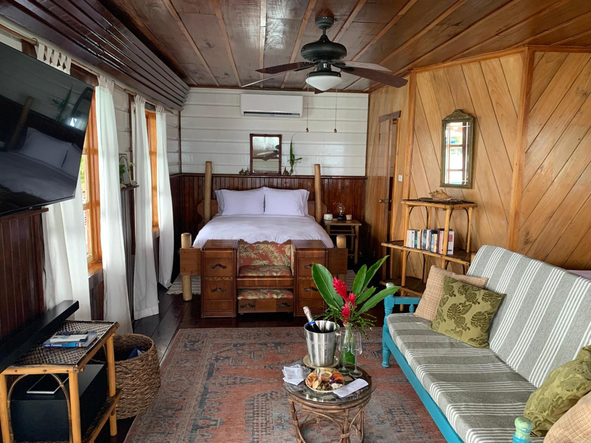 Casa Acuario Boutique Hotel Bocas del Toro Esterno foto